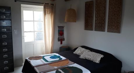 Vue, piscine et sérénité, maison avec 3 chambres, proche de Sarlat et de ses commerces pour résidence principale ou investissement locatif.