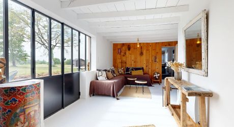 Vue, piscine et sérénité, maison avec 3 chambres, proche de Sarlat et de ses commerces pour résidence principale ou investissement locatif.