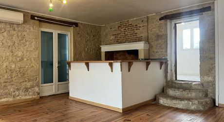 EXCLUSIVITE LABEL PIERRES Maison fonctionelle, quasi plain-pied avec 3 chambres, garage et jardin, à 5 minutes des commodités.