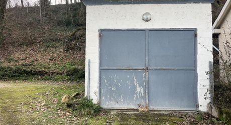 EXCLUSIVITE LABEL PIERRES Maison fonctionelle, quasi plain-pied avec 3 chambres, garage et jardin, à 5 minutes des commodités.