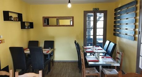 Fonds de commerce Bar Brasserie Restaurant idéalement situé dans village très touristique