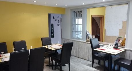 Fonds de commerce Bar Brasserie Restaurant idéalement situé dans village très touristique