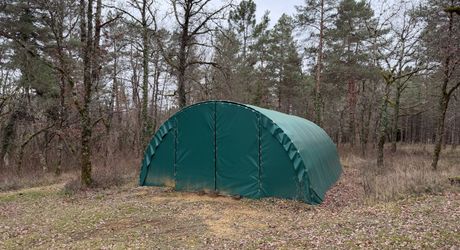 Il était une fois…un domaine secret en Périgord Noir Avec une maison principale, 2 chambres d’hôtes et 2 gîtes, proche des commodités.