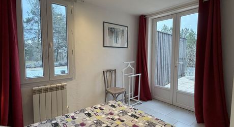 Il était une fois…un domaine secret en Périgord Noir Avec une maison principale, 2 chambres d’hôtes et 2 gîtes, proche des commodités.