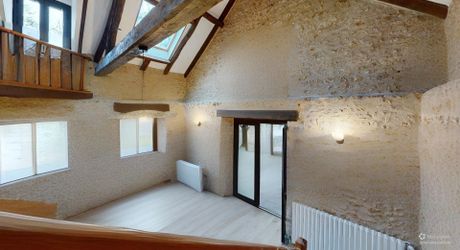 Il était une fois…un domaine secret en Périgord Noir Avec une maison principale, 2 chambres d’hôtes et 2 gîtes, proche des commodités.