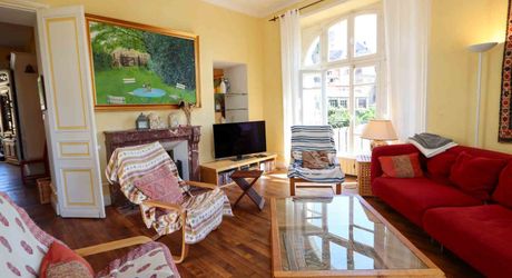 Au cœur de Beynac et Cazenac, l'un des plus beaux villages de France, vallée de la Dordogne - Périgord Noir