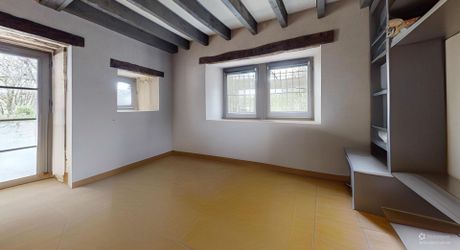 Maison de charme en pierre avec piscine, vue et calme !