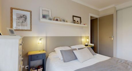 Maison de charme en pierre avec piscine, vue et calme !