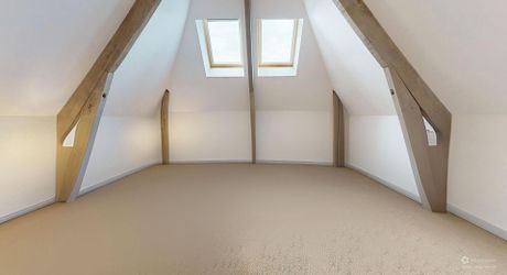 Maison de charme en pierre avec piscine, vue et calme !