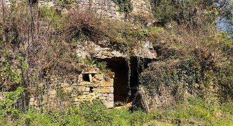 Maison de charme en pierre avec piscine, vue et calme !