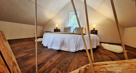 Cocon romantique avec jacuzzi au bord de la Dordogne