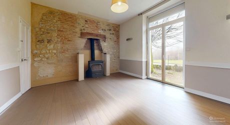 Propriété  avec deux gites,  une maison principale et deux piscines