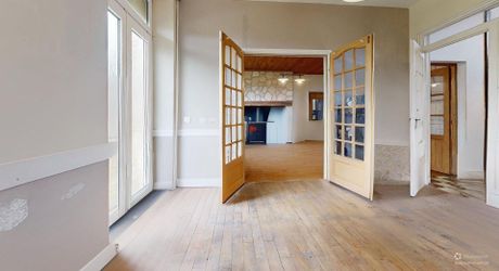 Propriété  avec deux gites,  une maison principale et deux piscines