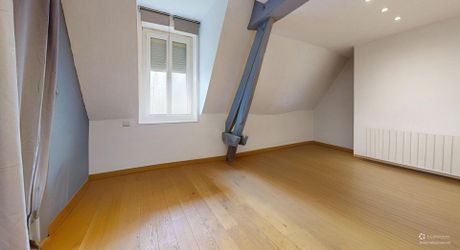 Propriété  avec deux gites,  une maison principale et deux piscines