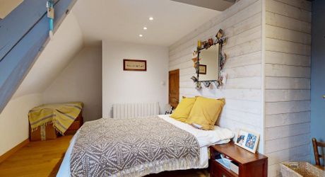 Propriété  avec deux gites,  une maison principale et deux piscines