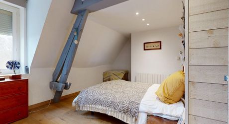 Propriété  avec deux gites,  une maison principale et deux piscines