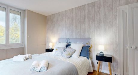 Propriété  avec deux gites,  une maison principale et deux piscines