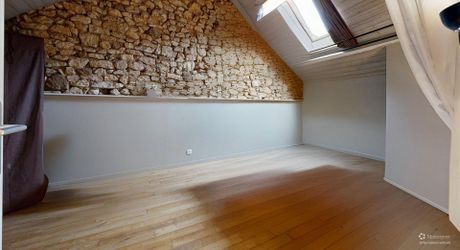 Propriété  avec deux gites,  une maison principale et deux piscines