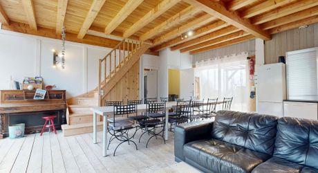 Propriété  avec deux gites,  une maison principale et deux piscines