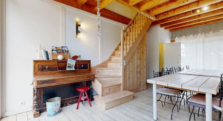 Propriété  avec deux gites,  une maison principale et deux piscines