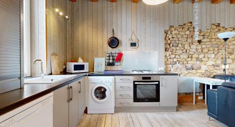 Propriété  avec deux gites,  une maison principale et deux piscines