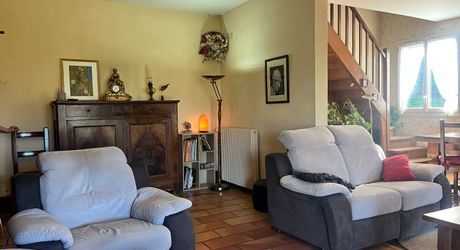 Maison de caractère : le calme de la campagne à 5 minutes des commodités