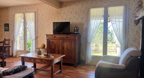 Maison de caractère : le calme de la campagne à 5 minutes des commodités