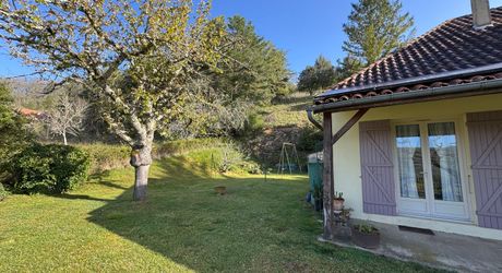 Maison de caractère : le calme de la campagne à 5 minutes des commodités