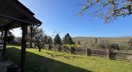 Maison de caractère : le calme de la campagne à 5 minutes des commodités