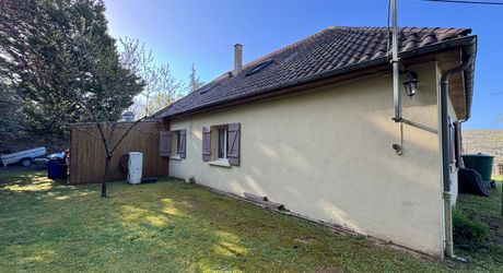 Maison de caractère : le calme de la campagne à 5 minutes des commodités