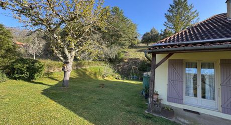 Maison de caractère : le calme de la campagne à 5 minutes des commodités