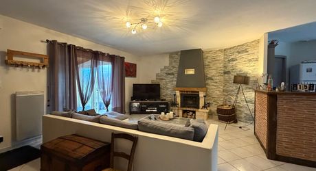 À vendre – Maison avec dépendance en Périgord Noir