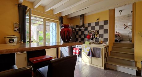 Maison de village avec jardin proche des commerces