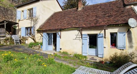 Maison de village avec jardin proche des commerces