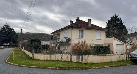 Maison contemporaine de 4 chambres, investissement locatif, proche des commerces