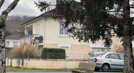 Maison contemporaine de 4 chambres, investissement locatif, proche des commerces