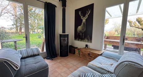 Charmant pied-à-terre contemporain – 64 m² dans un parc d’exception