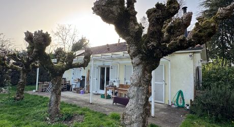 Charmant pied-à-terre contemporain – 64 m² dans un parc d’exception