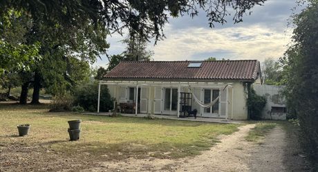Charmant pied-à-terre contemporain – 64 m² dans un parc d’exception