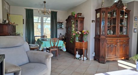 Maison de campagne avec grand terrain modulable, proche des commerces et au calme