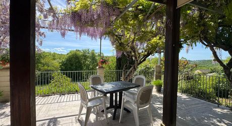 Maison de campagne avec grand terrain modulable, proche des commerces et au calme