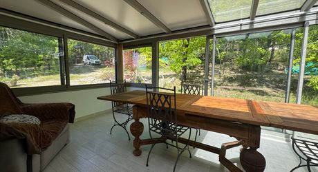 Maison de campagne avec grand terrain modulable, proche des commerces et au calme