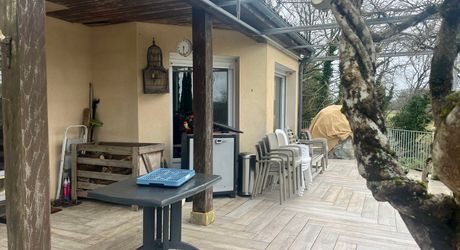 Maison de campagne avec grand terrain modulable, proche des commerces et au calme