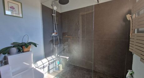 Authentique Maison Perigordine flanquée d'une tour avec jardin de 1500m2