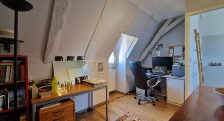 Authentique Maison Perigordine flanquée d'une tour avec jardin de 1500m2