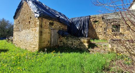 Perigord Noir, Projet en pierres du pays, en cours de renovation et  début d'extension sur joli terrain clos de murets