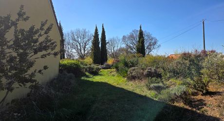 Maison de plain-pied située au calme