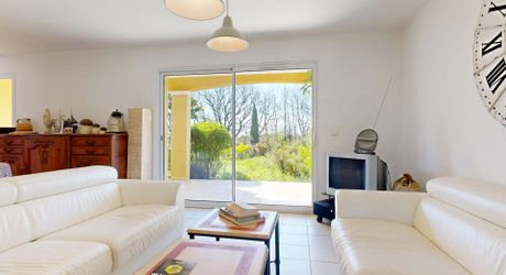 Maison de plain-pied située au calme