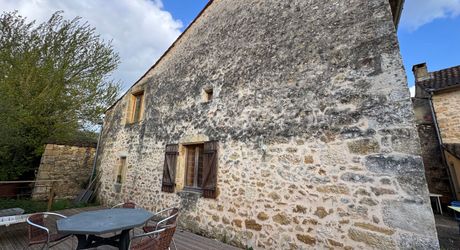 Ensemble ancien de deux maisons + garage indépendant