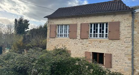 Ensemble ancien de deux maisons + garage indépendant